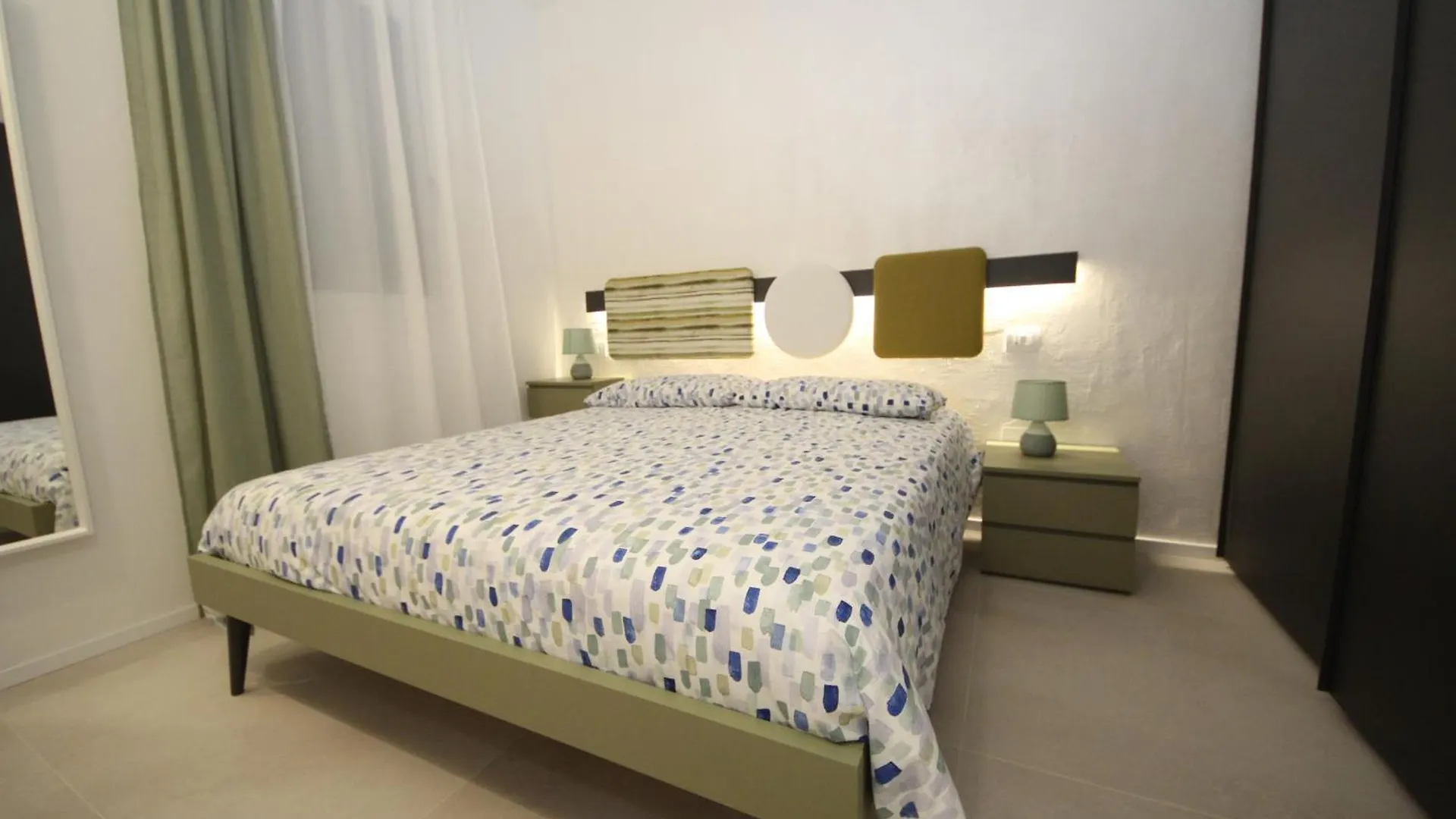 Apartment Fully Renovated Flat For 5 In Rosolina Mare