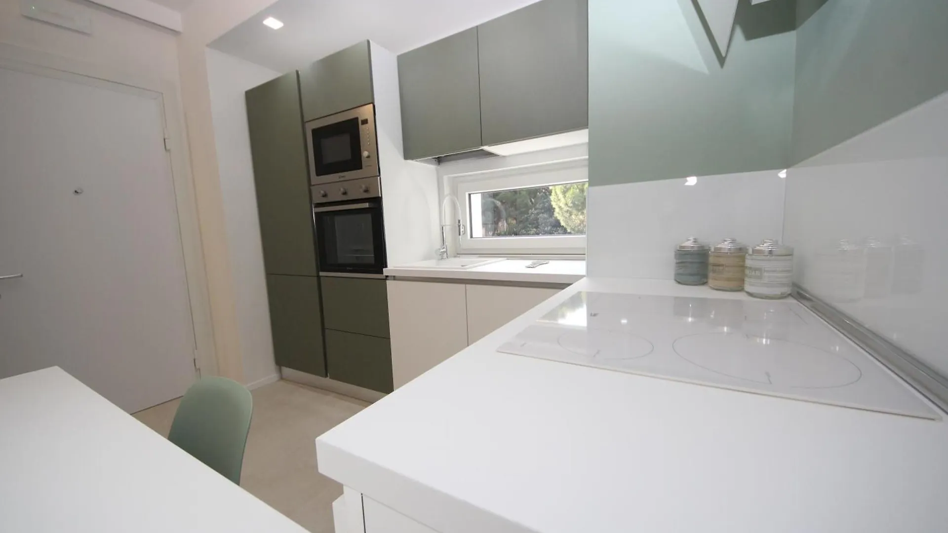 Fully Renovated Flat For 5 In Rosolina Mare Apartment