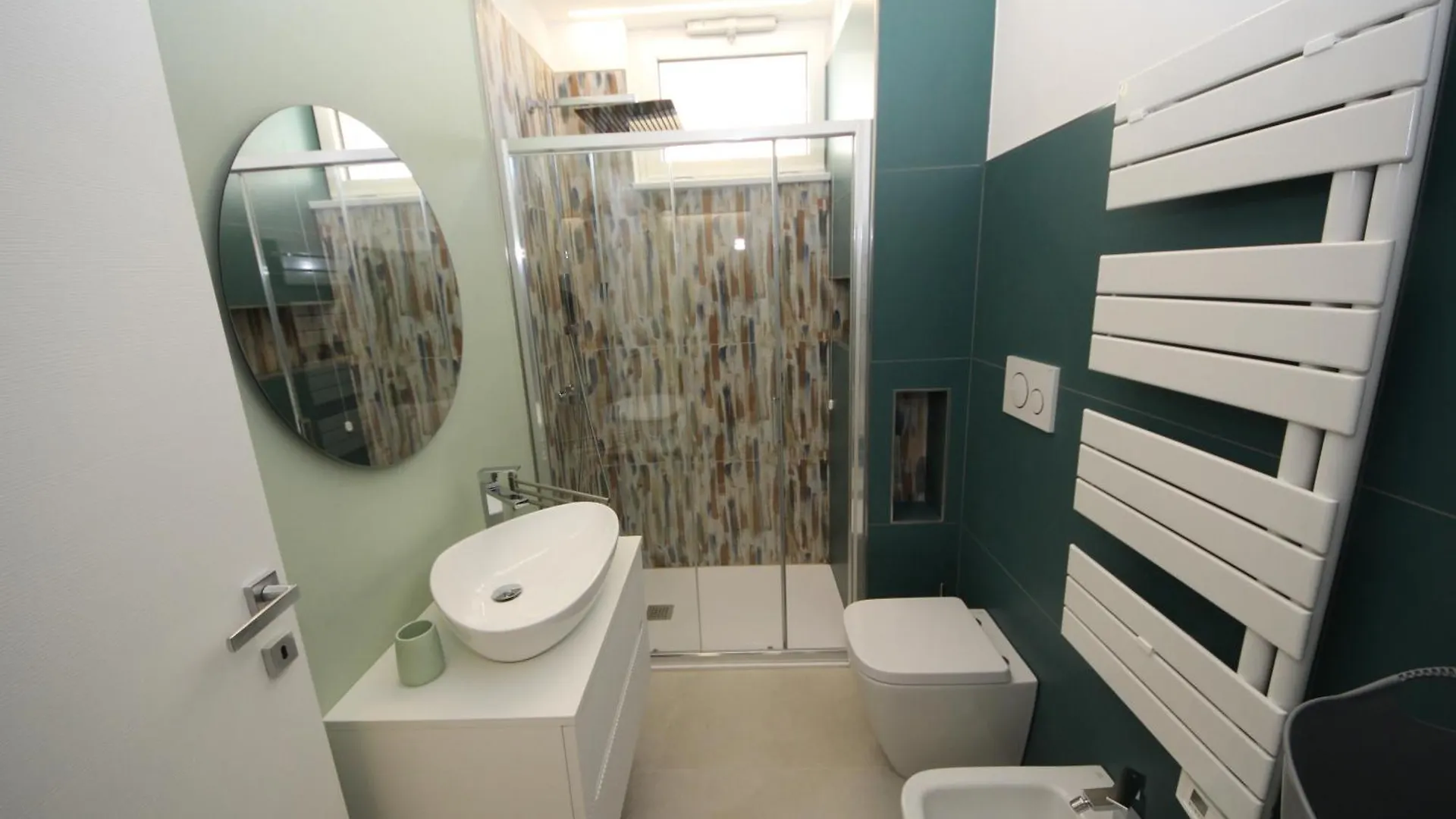 Fully Renovated Flat For 5 In Rosolina Mare